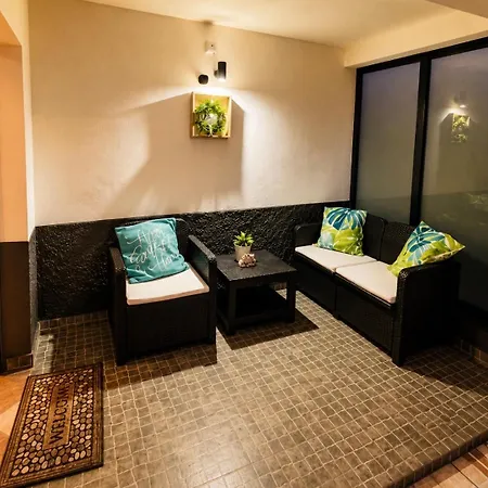 Coastal Serenity Ground Floor Ocean Views With Private Parking In Calheta * Estreito Da Calheta
