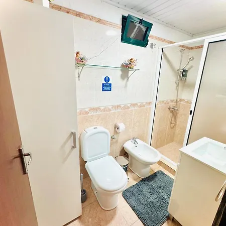 Coastal Serenity Ground Floor Ocean Views With Private Parking In Calheta